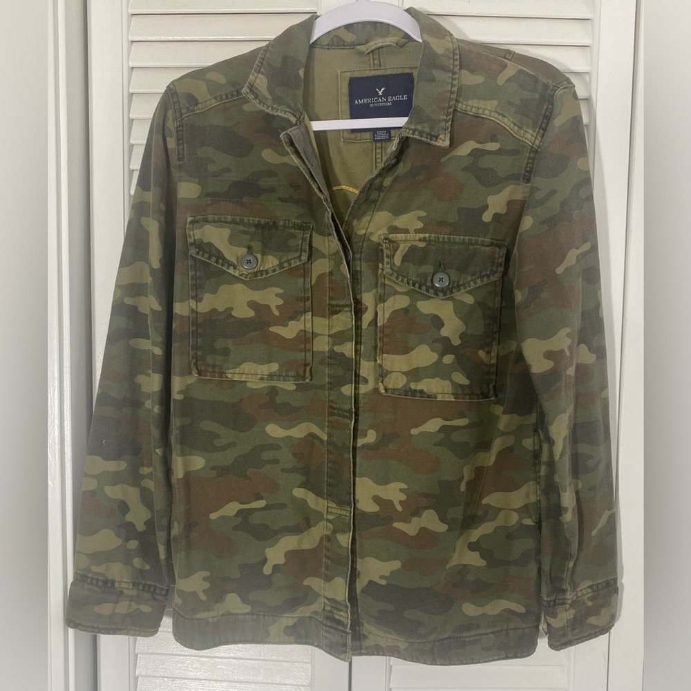 American Eagle “Nah” Camouflage Utility Jacket Sz S Gold Glitter Broken Heart